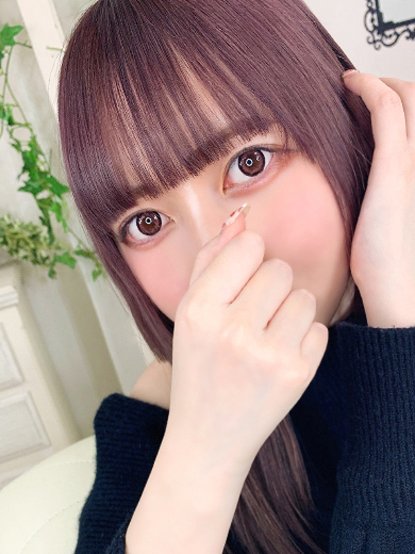 ゆら【18歳の未経験】の写真